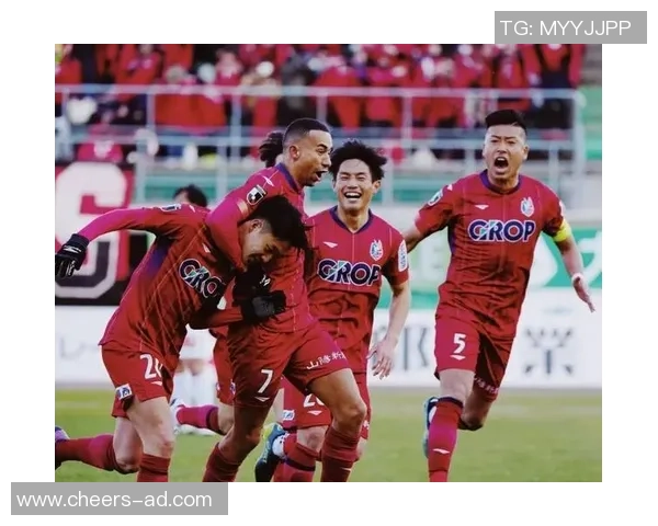 冈山绿锥与金泽的精彩对决分析及战术解析