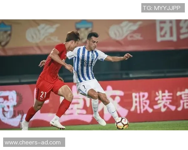 富力与青岛对决分析：战术布局与球员表现的全面解读