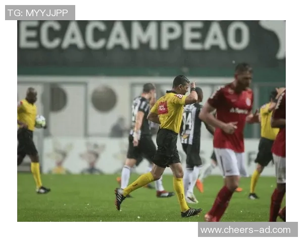 瓦斯科达伽马与克鲁的激烈对决展现足球魅力与团队精神